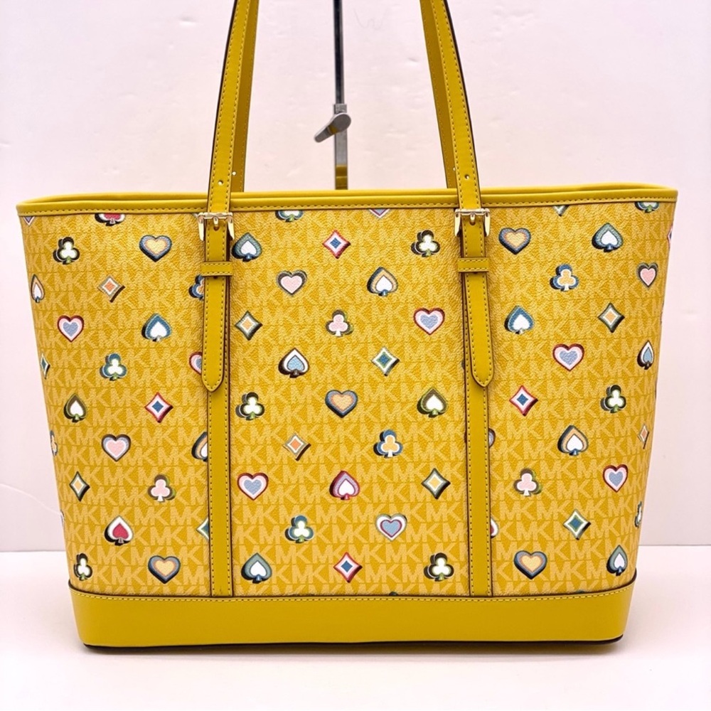 Michael Kors Yellow Heart Pattern Tote
Shoulder Bag Large - Picture 5 of 11
